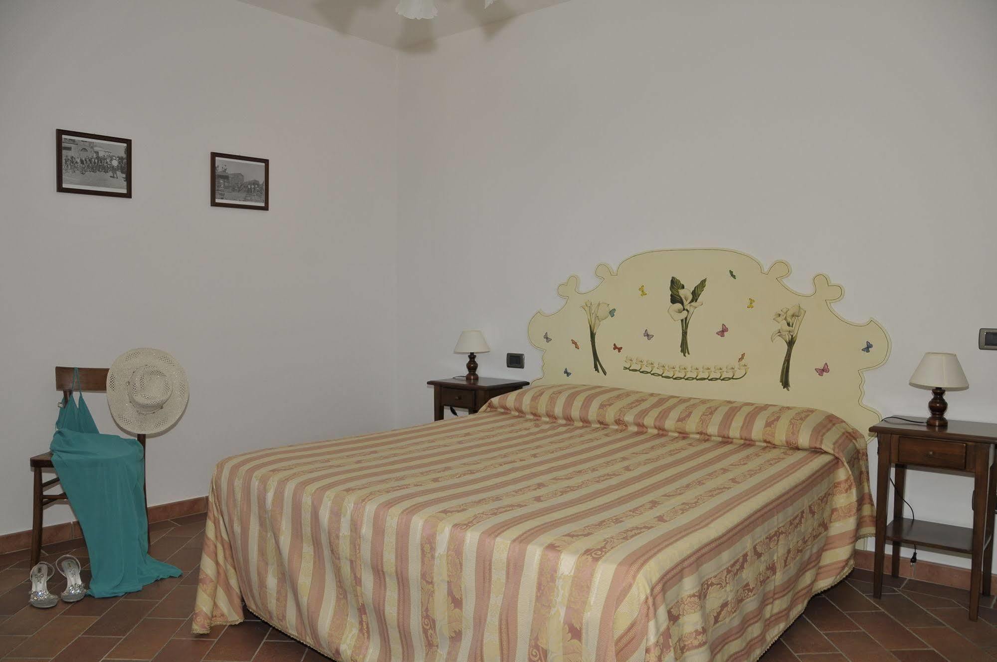 Agriturismo Renai E Monte Gambassi Terme Extérieur photo